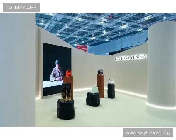 探索开云集团旗下品牌的多样化产品线和品牌文化